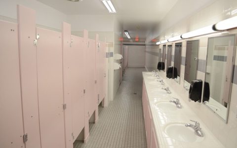 clean bathrooms